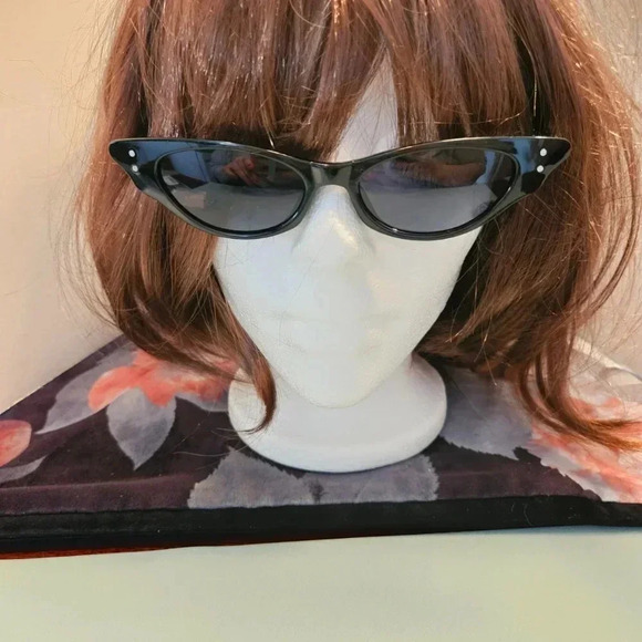 AJ Morgan | Retro Pinup Total Black Slim Cat Eye Sunglasses - NWOT - Picture 10 of 14